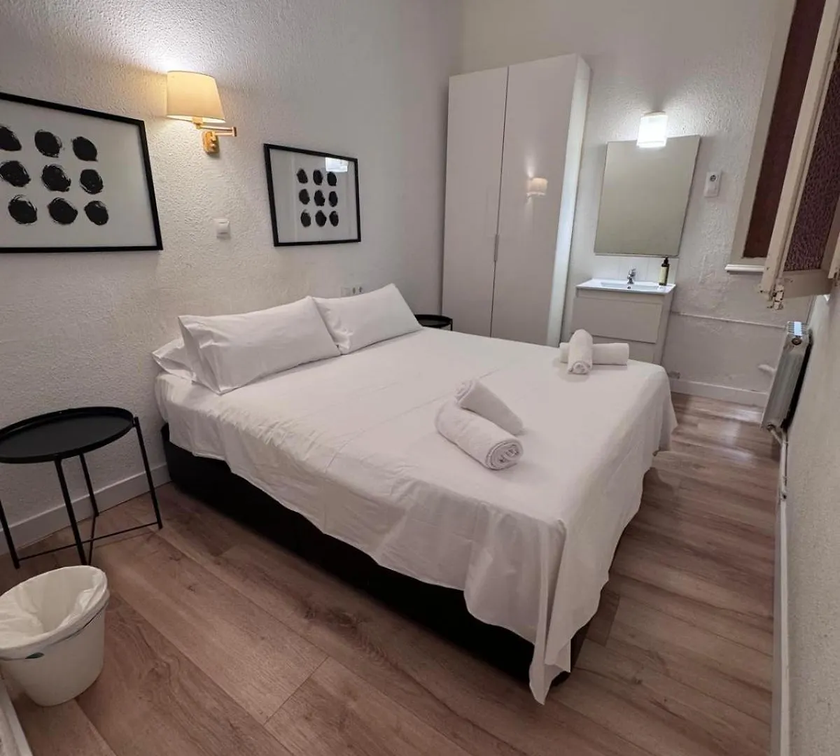 Calma House Rooms Barcelona 0*,  Spain