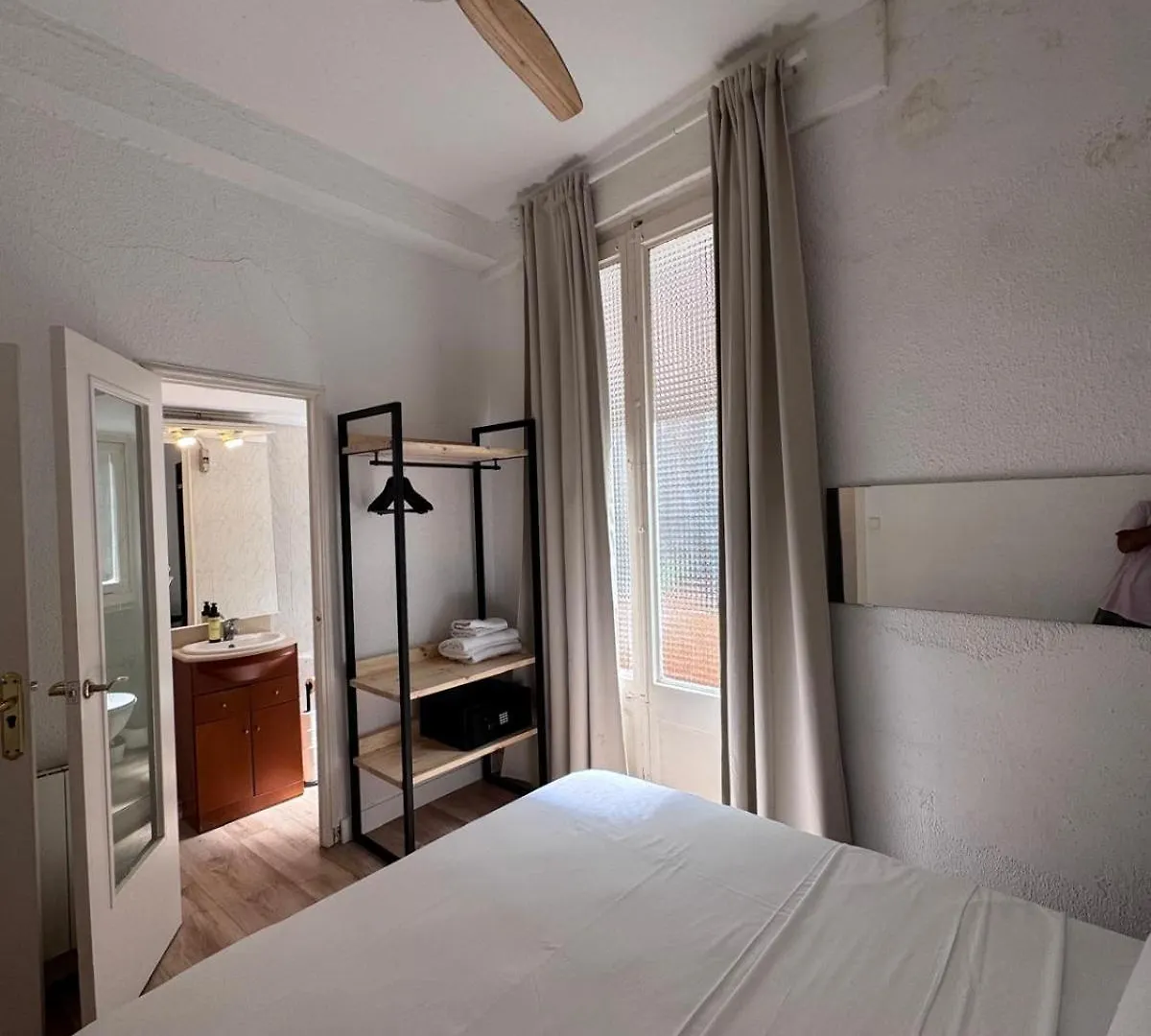 Guest house Calma House Rooms Barcelona